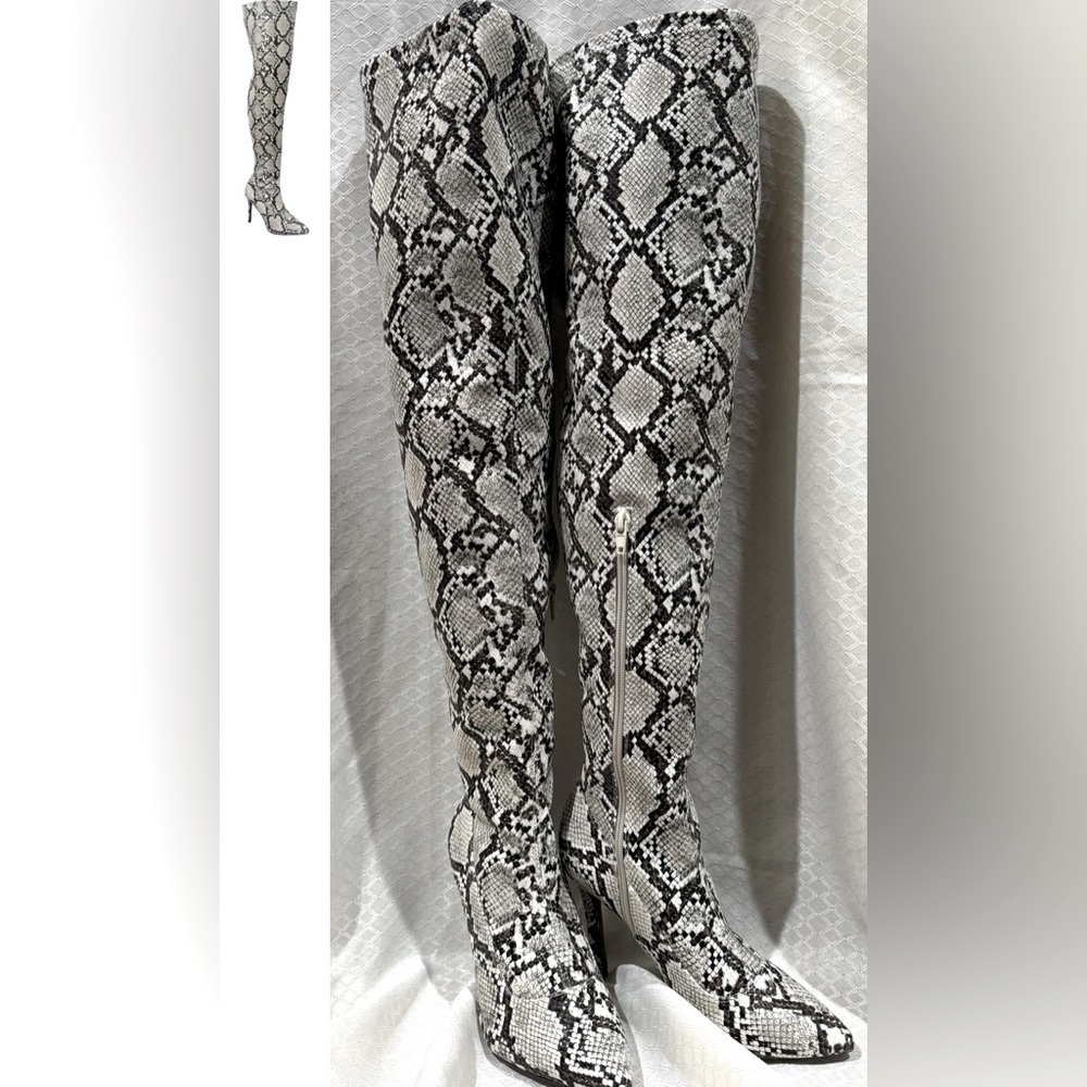 NWOT-THALIA SODI SNAKESKIN BOOTS